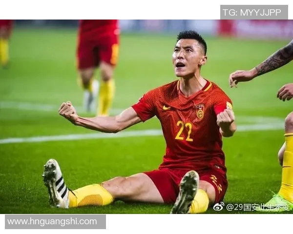 如何轻松获取与足球明星的珍贵合影照技巧分享