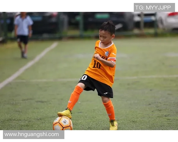 足球明星被队友孤立的背后真相与心路历程揭秘